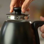 Abnehmbarer Deckel zur leichten Reinigung und Befüllung