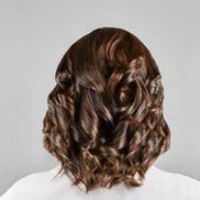 Feste, wunderschöne Locken