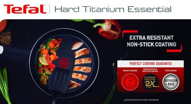 Hard Titanium Essential Pfanne 28 cm C38806