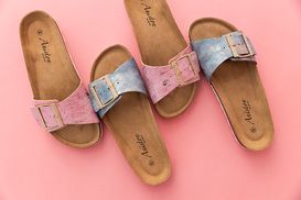 Happy Comfy - die Komfortpantoletten von Aniston Shoes