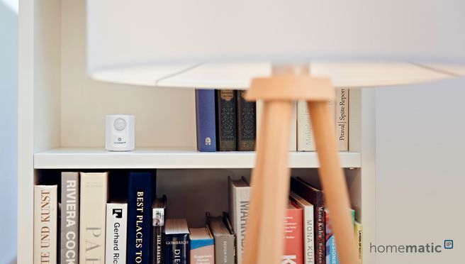 Homematic IP Bewegungsmelder mit Dämmerungssensor – innen
