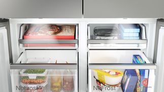 Behalte deine Tiefkühlkost perfekt beleuchtet im Blick.