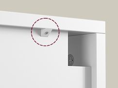 Rückwand mit Verstärkungen