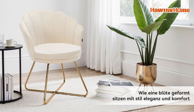 Dieser Polstersessel besticht durch seine blütenförmige Rückenlehne, die Eleganz und Funktion verein
