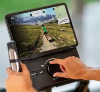 Überragende Sichtbarkeit, kompatibel mit Kinomap und Zwift