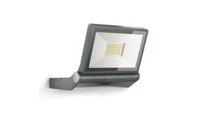 Vorbildlicher LED Fluter. Effizient und langlebig