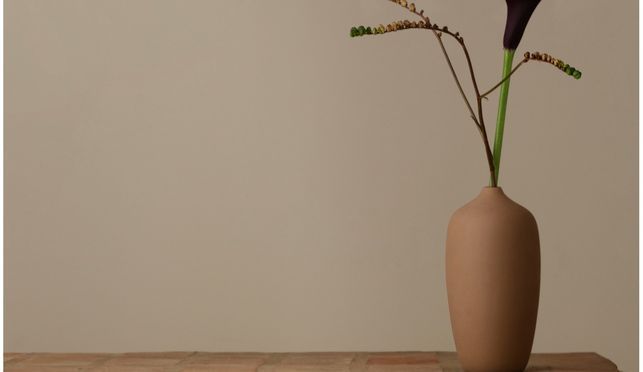 COLORA Vase in verschiedenen Farben und Größen