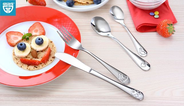 GRÄWE Kinderbesteck Set, 4 teilig, aus Edelstahl 18/10, mit geprägten Tiermotiven