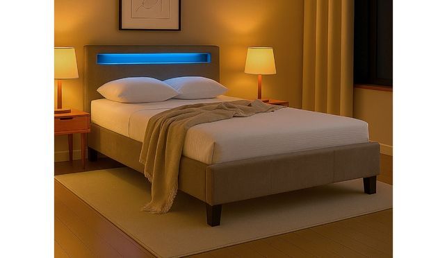 Stilvolles Polsterbett mit LED Beleuchtung für Ihr Schlafzimmer