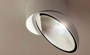 Breite Lichtverteilung