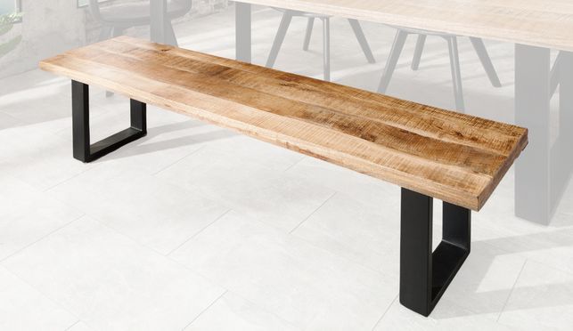 Deine neue, massive Sitzbank aus Massivholz und mit einem Kufengestell!