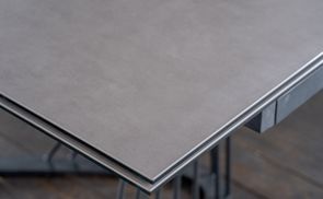 Elegantes Keramikdesign