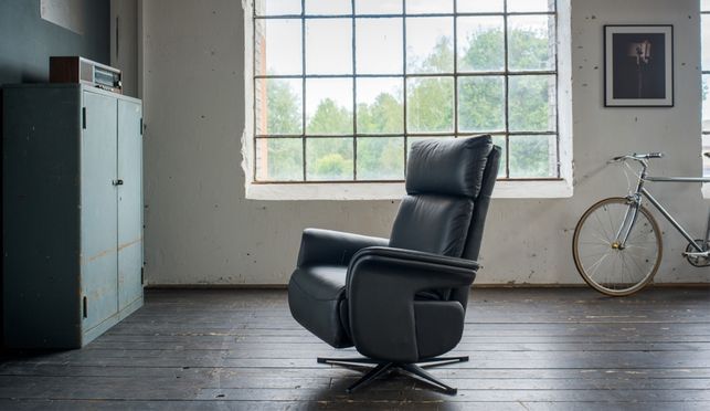 NAMA Relaxsessel Leder – Komfort, Drehfunktion & Kopfstütze