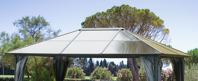  Gartenpavillon mit Seitenteilen