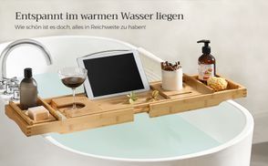 Entspannt im warmen Wasser liegen