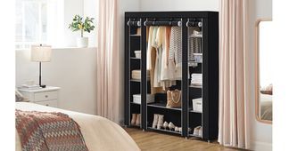 Praktischer Schrank