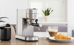 Modernes Design in Edelstahl/Silber