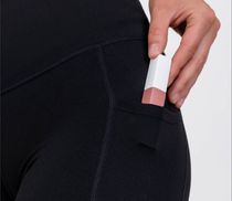 Zwei praktische Handytaschen